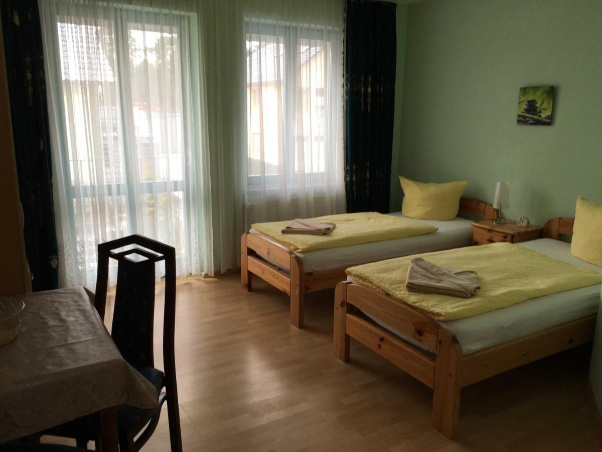 Ferienhaus, Doppelhaushaelfte In Seebad Ahlbeck Heringsdorf  Exteriör bild